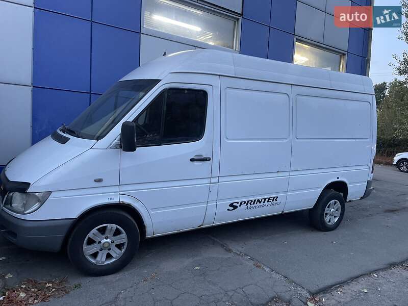 Мікроавтобус Mercedes-Benz Sprinter 2004 в Києві фото 2 Мікроавтобус Mercedes-Benz Sprinter 2004 в Києві