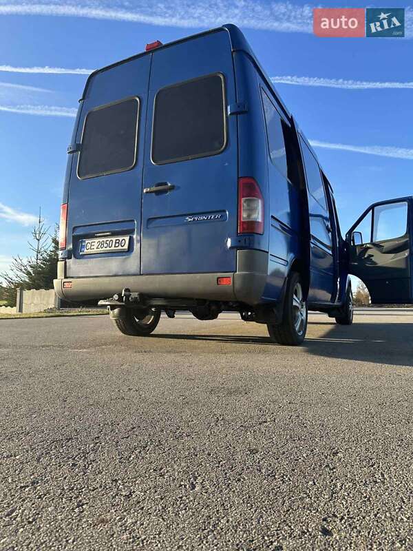 Микроавтобус Mercedes-Benz Sprinter 2004 в Черновцах