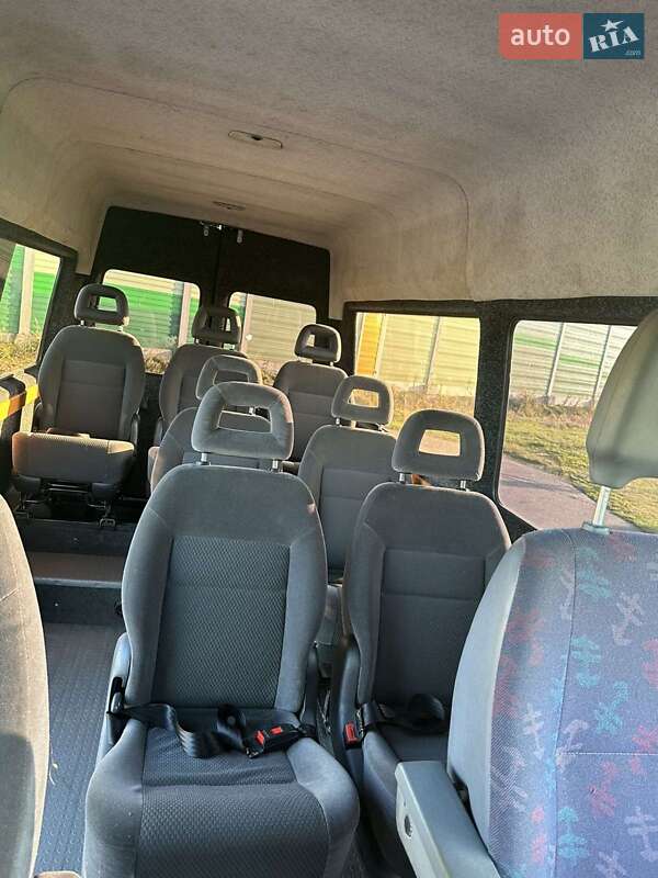 Микроавтобус Mercedes-Benz Sprinter 2004 в Черновцах