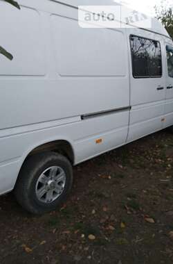 Мікроавтобус Mercedes-Benz Sprinter 2006 в Вижниці