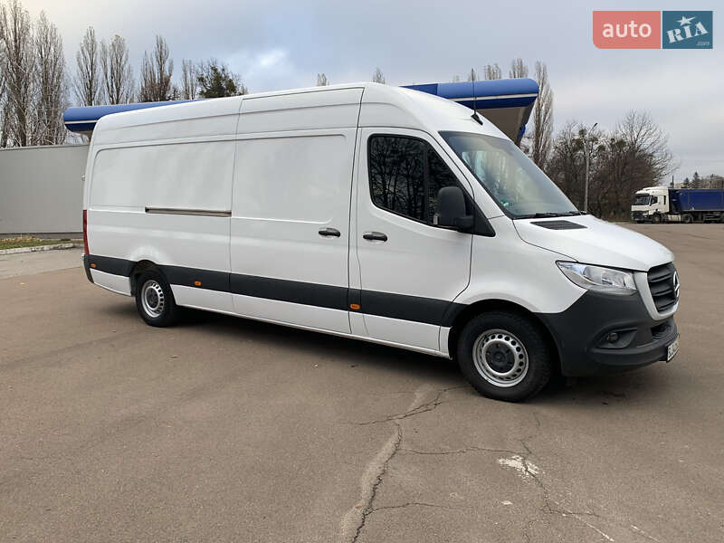 Грузовой фургон Mercedes-Benz Sprinter 2019 в Киеве