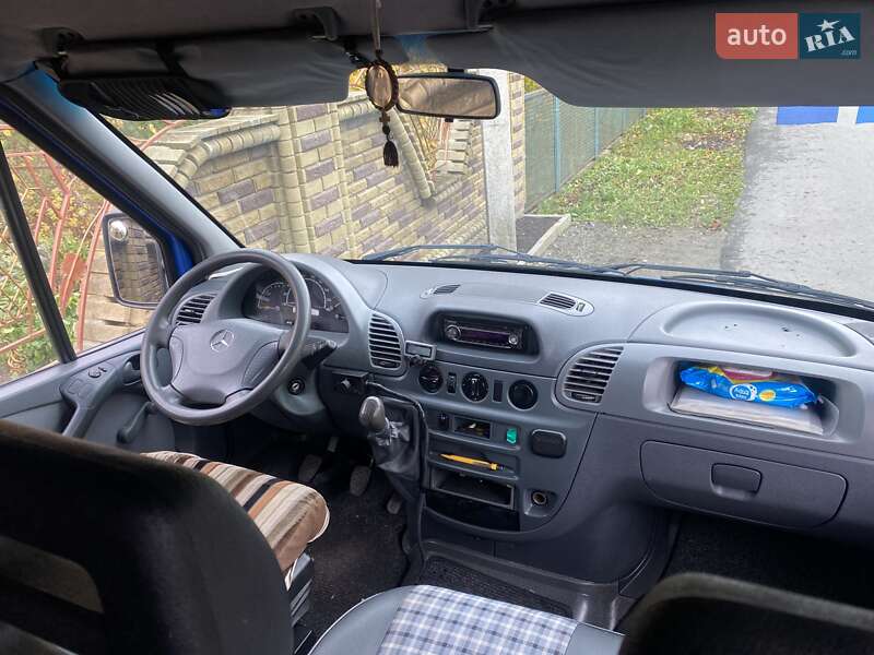 Мікроавтобус Mercedes-Benz Sprinter 2001 в Рівному фото 11 Мікроавтобус Mercedes-Benz Sprinter 2001 в Рівному