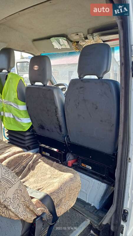 Микроавтобус Mercedes-Benz Sprinter 2002 в Каменке-Бугской фото 6 Микроавтобус Mercedes-Benz Sprinter 2002 в Каменке-Бугской