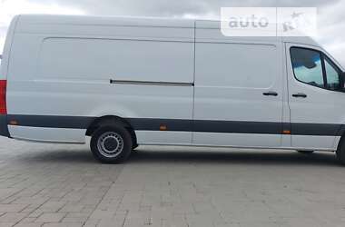 Вантажний фургон Mercedes-Benz Sprinter 2019 в Здолбуніві