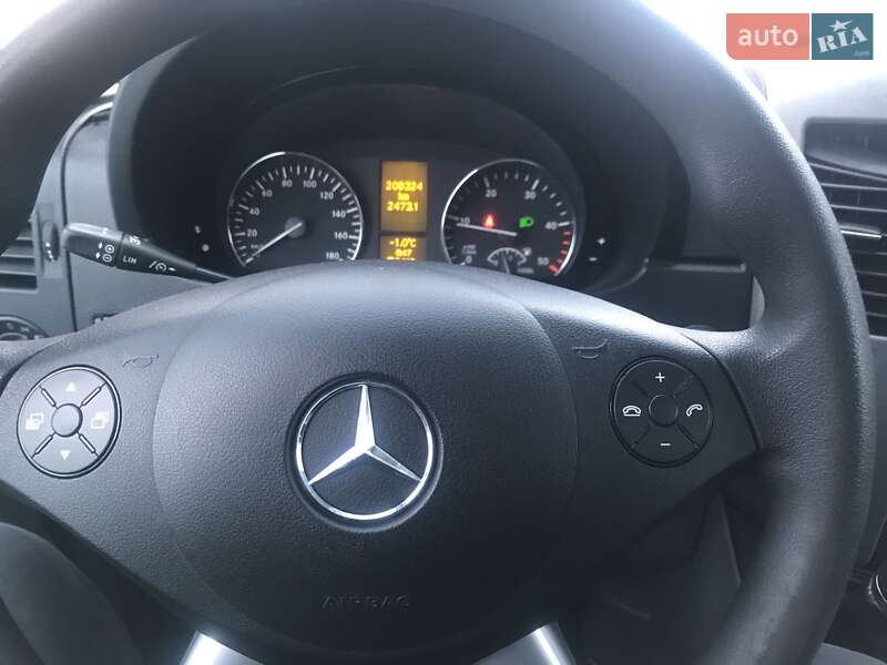 Вантажний фургон Mercedes-Benz Sprinter 2016 в Києві