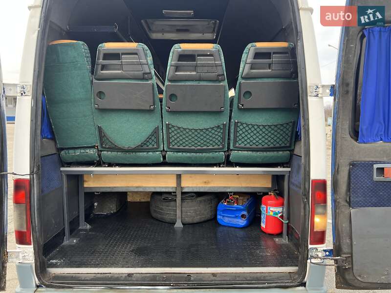 Туристический / Междугородний автобус Mercedes-Benz Sprinter 2002 в Кропивницком