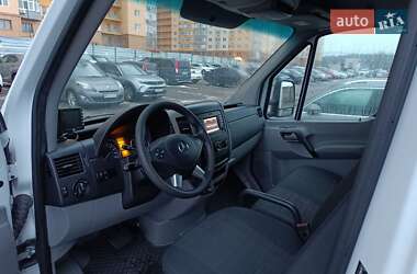 Грузовой фургон Mercedes-Benz Sprinter 2016 в 