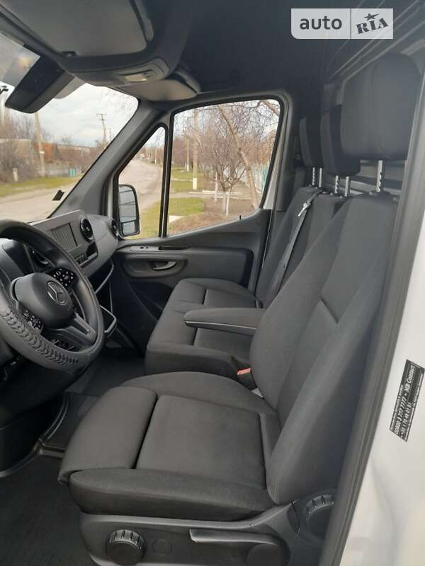 Грузовой фургон Mercedes-Benz Sprinter 2020 в Запорожье
