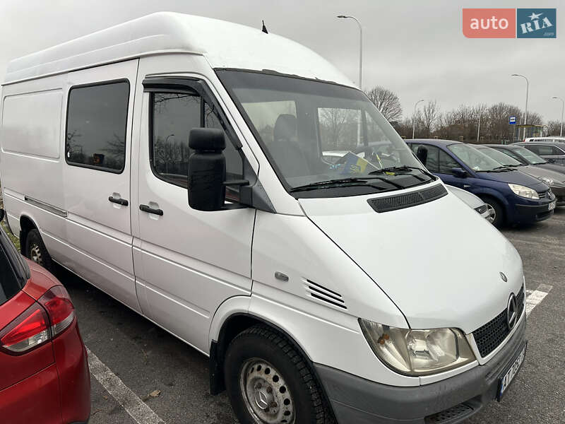 Микроавтобус Mercedes-Benz Sprinter 2003 в Косове фото 2 Микроавтобус Mercedes-Benz Sprinter 2003 в Косове