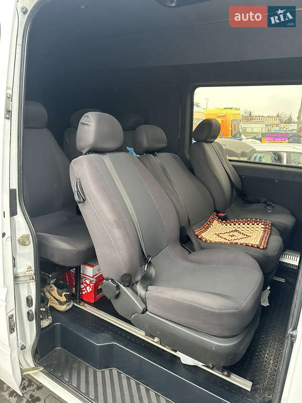 Микроавтобус Mercedes-Benz Sprinter 2003 в Косове фото 10 Микроавтобус Mercedes-Benz Sprinter 2003 в Косове