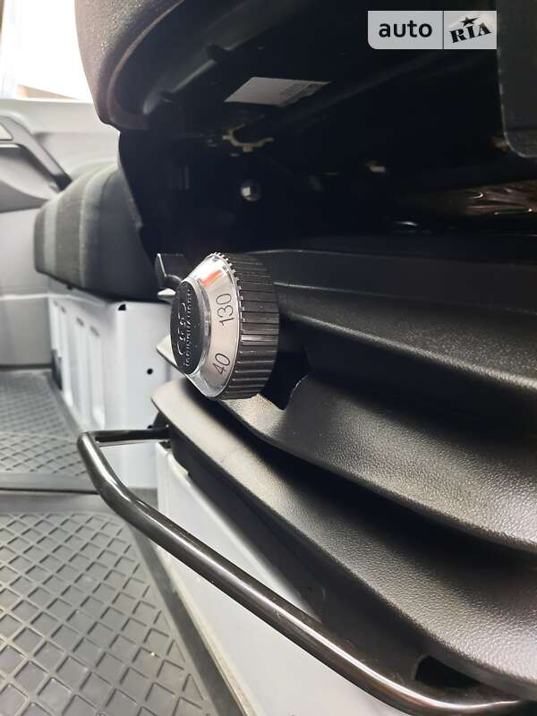 Мікроавтобус Mercedes-Benz Sprinter 2018 в Ужгороді фото 16 Мікроавтобус Mercedes-Benz Sprinter 2018 в Ужгороді