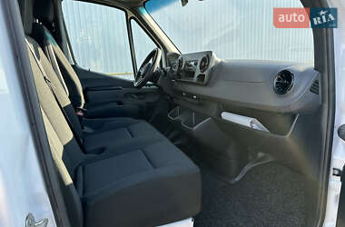 Грузовой фургон Mercedes-Benz Sprinter 2019 в 