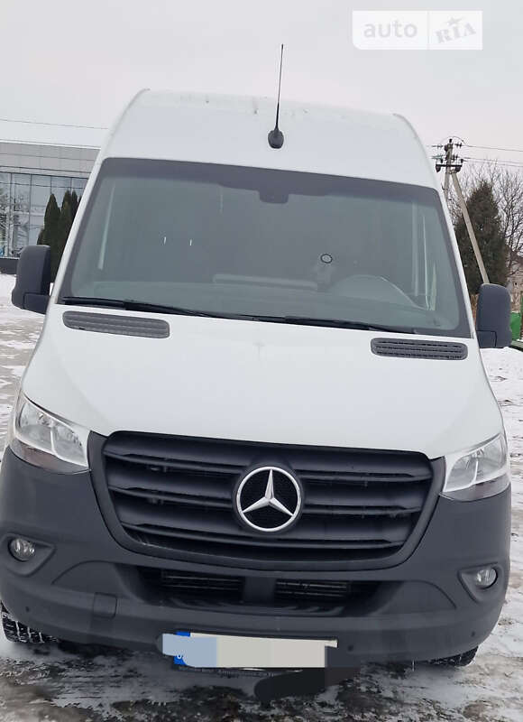 Грузопассажирский фургон Mercedes-Benz Sprinter 2022 в Тернополе
