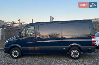 Грузовой фургон Mercedes-Benz Sprinter 2017 в 