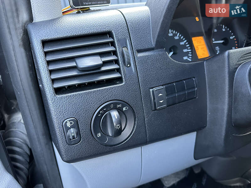 Вантажопасажирський фургон Mercedes-Benz Sprinter 2010 в Києві