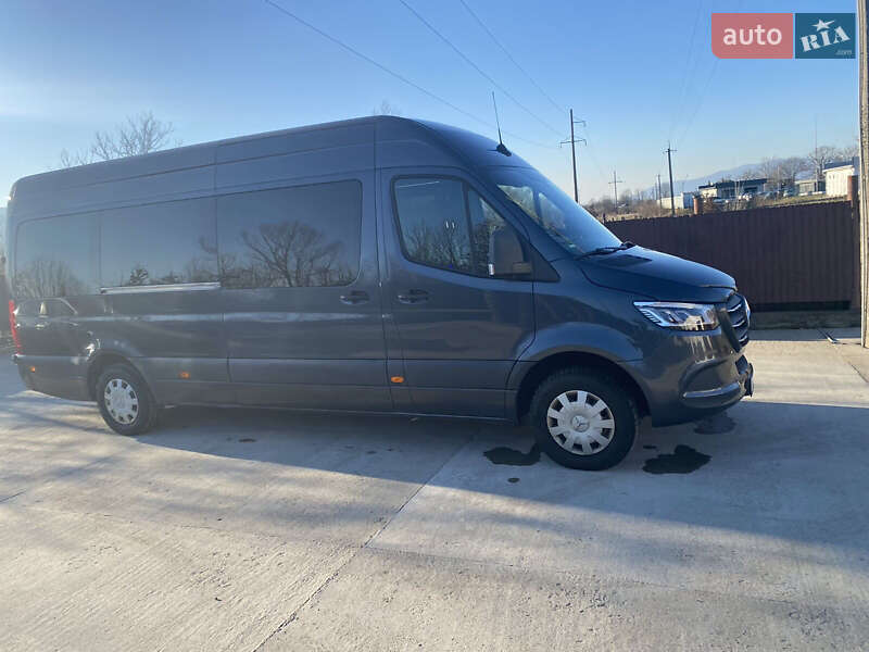 Микроавтобус Mercedes-Benz Sprinter 2019 в Хусте