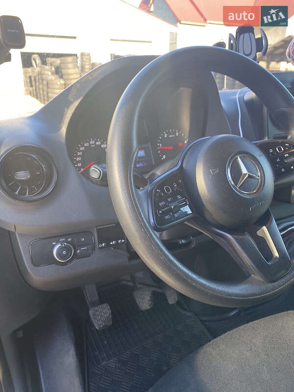 Микроавтобус Mercedes-Benz Sprinter 2019 в Хусте