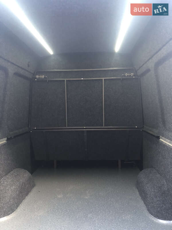 Микроавтобус Mercedes-Benz Sprinter 2019 в Хусте