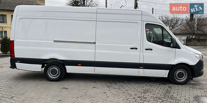 Вантажний фургон Mercedes-Benz Sprinter 2019 в Чернівцях