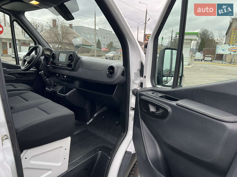 Вантажний фургон Mercedes-Benz Sprinter 2019 в Чернівцях