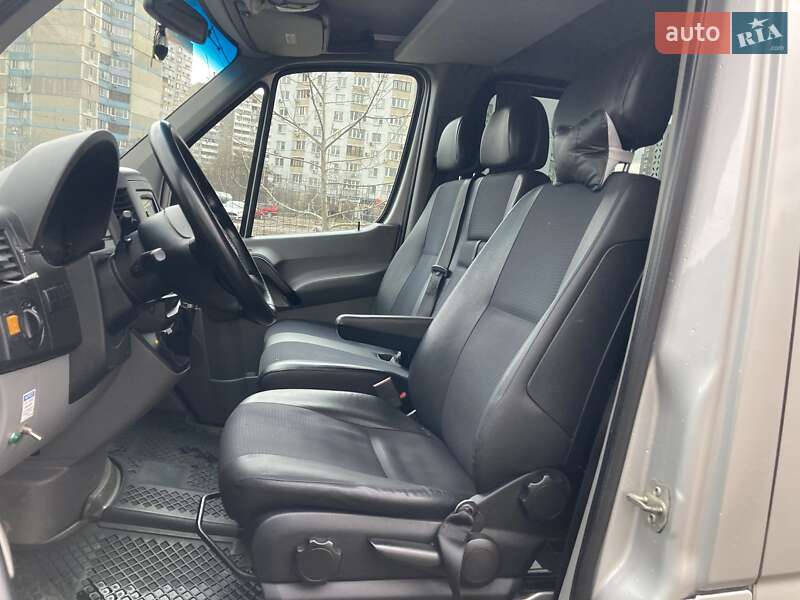 Микроавтобус Mercedes-Benz Sprinter 2014 в Киеве