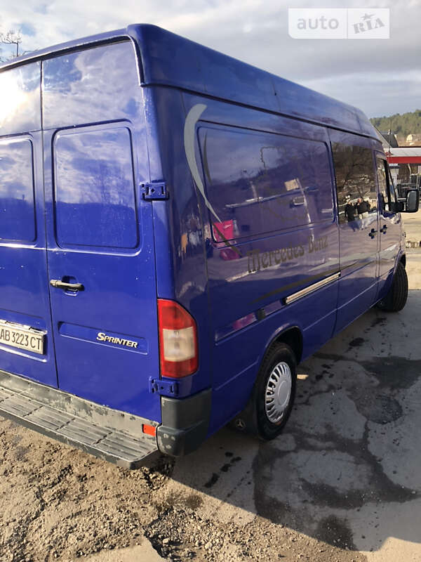 Микроавтобус Mercedes-Benz Sprinter 2003 в Могилев-Подольске