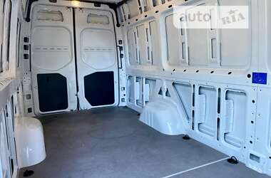 Вантажний фургон Mercedes-Benz Sprinter 2022 в Косові