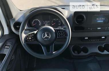 Грузовой фургон Mercedes-Benz Sprinter 2022 в Косове