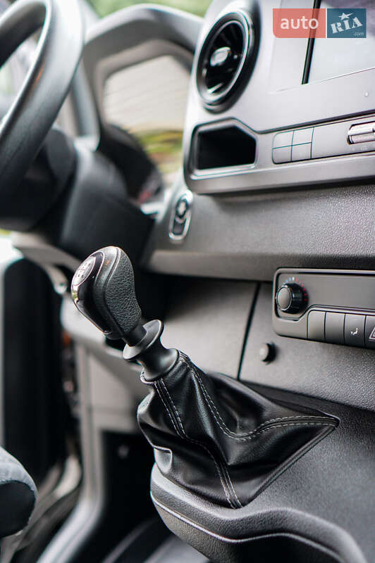 Микроавтобус Mercedes-Benz Sprinter 2019 в Тернополе фото 18 Микроавтобус Mercedes-Benz Sprinter 2019 в Тернополе