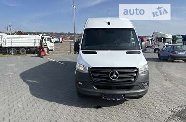 Вантажний фургон Mercedes-Benz Sprinter 2021 в Чернівцях