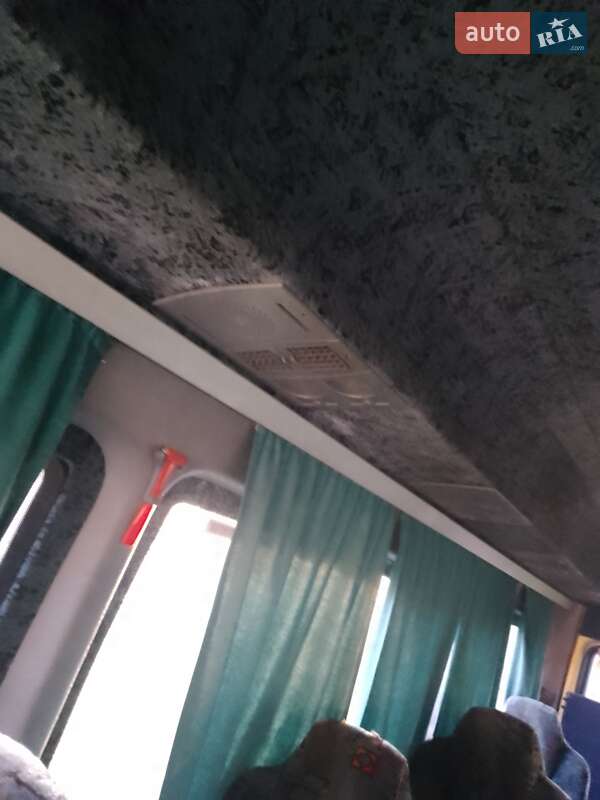 Микроавтобус Mercedes-Benz Sprinter 2004 в Хусте фото 12 Микроавтобус Mercedes-Benz Sprinter 2004 в Хусте