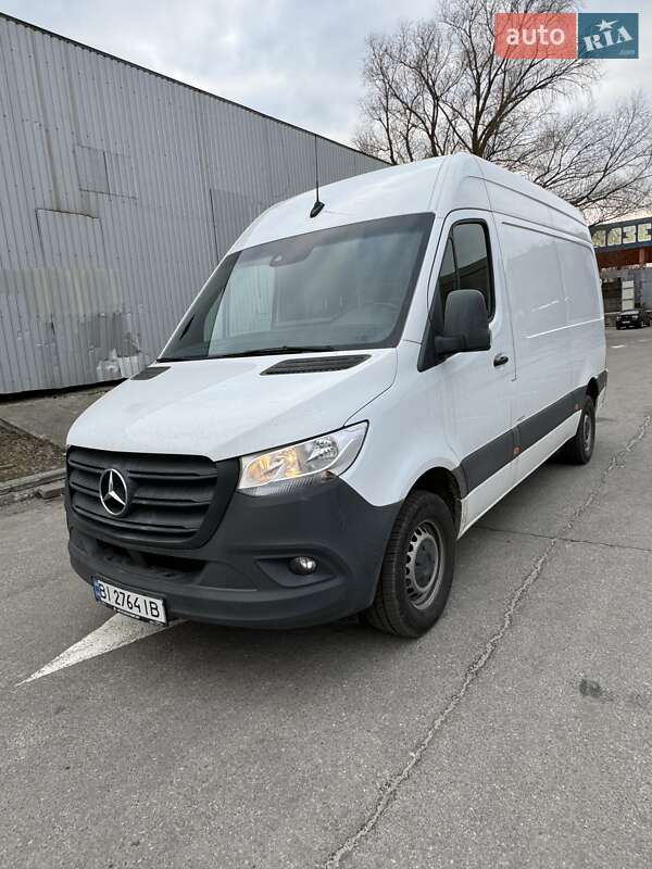 Грузовой фургон Mercedes-Benz Sprinter 2018 в Полтаве