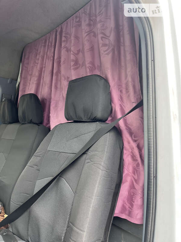 Грузовой фургон Mercedes-Benz Sprinter 1998 в Хмельницком