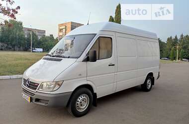 Вантажний фургон Mercedes-Benz Sprinter 2005 в Рівному