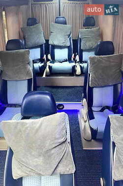 Микроавтобус Mercedes-Benz Sprinter 2010 в 