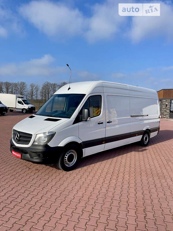 Автомобили Mercedes-Benz Sprinter в Алматы