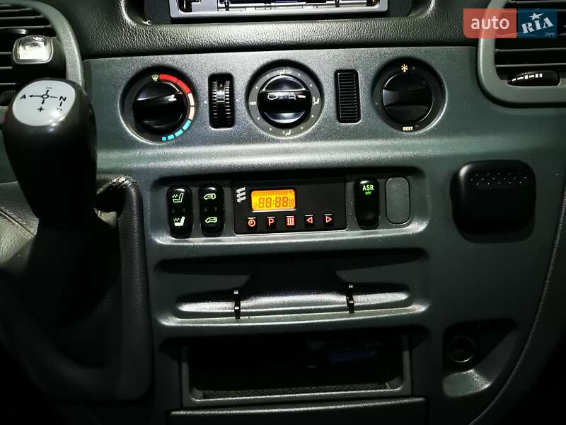 Мікроавтобус Mercedes-Benz Sprinter 2000 в Бучі