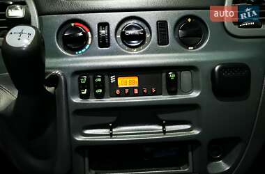 Микроавтобус Mercedes-Benz Sprinter 2000 в 