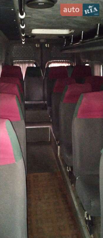 Микроавтобус Mercedes-Benz Sprinter 2012 в Черновцах