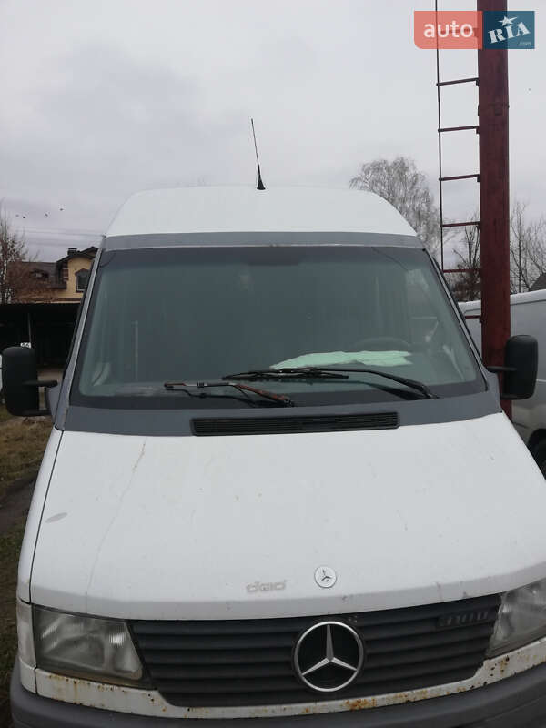 Пригородный автобус Mercedes-Benz Sprinter 1999 в Белой Церкви