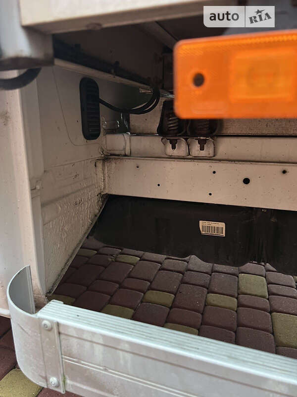 Тентований Mercedes-Benz Sprinter 2017 в Ужгороді фото 9 Тентований Mercedes-Benz Sprinter 2017 в Ужгороді