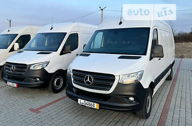 Вантажний фургон Mercedes-Benz Sprinter 2019 в Старокостянтинові