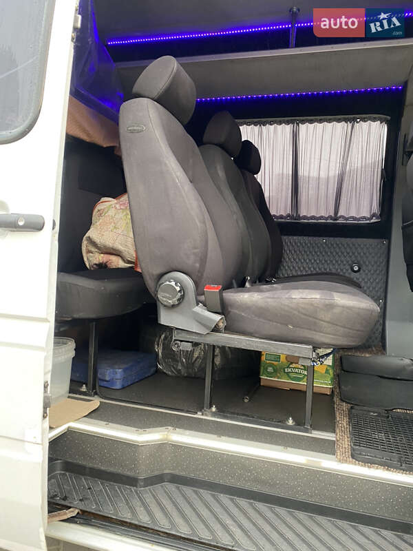 Мікроавтобус Mercedes-Benz Sprinter 2006 в Стрию