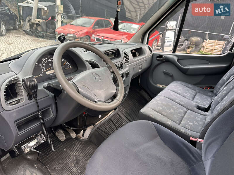 Эвакуатор Mercedes-Benz Sprinter 2006 в Львове фото 19 Эвакуатор Mercedes-Benz Sprinter 2006 в Львове