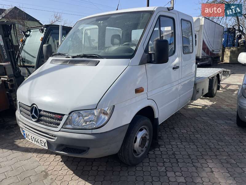 Mercedes-Benz Sprinter 2003