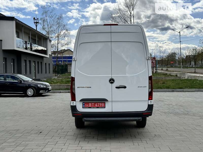 Грузовой фургон Mercedes-Benz Sprinter 2020 в Долине