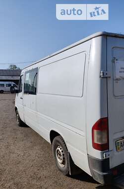 Грузовой фургон Mercedes-Benz Sprinter 2000 в Луцке