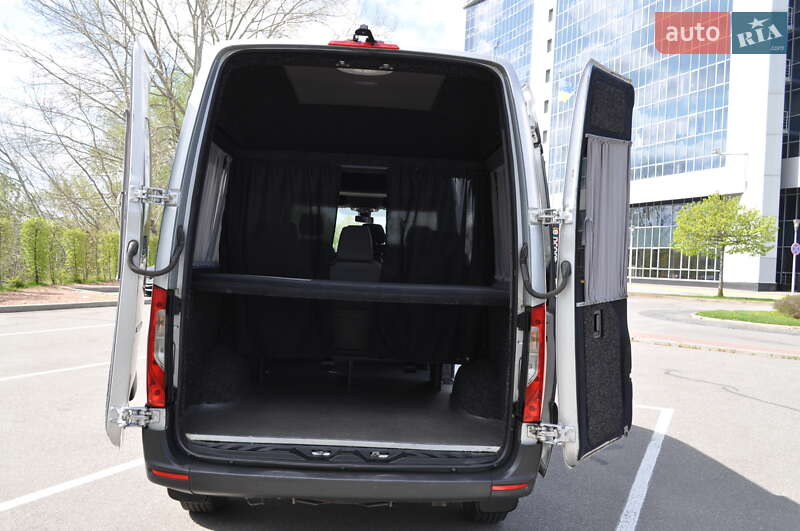 Микроавтобус Mercedes-Benz Sprinter 2019 в Киеве