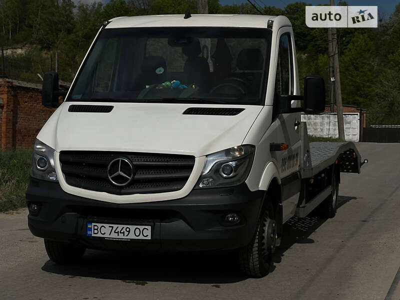 Автовоз Mercedes-Benz Sprinter 2016 в Львові