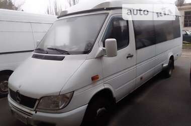 Туристичний / Міжміський автобус Mercedes-Benz Sprinter 2004 в Києві